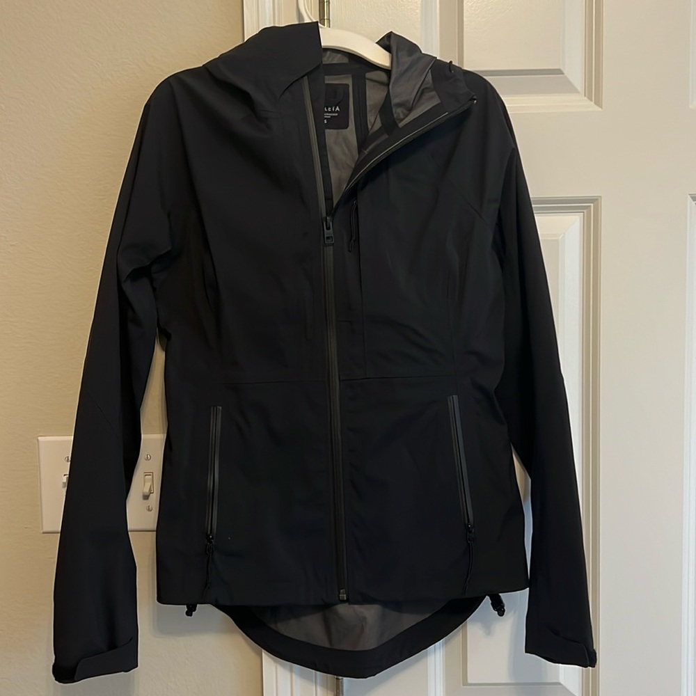 athleta windbreaker/ rain jacket